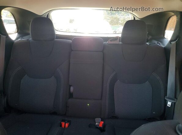 1C4PJLCB6KD348732 2019 JEEP CHEROKEE Burgundy უკანა სავარძლების ხედი