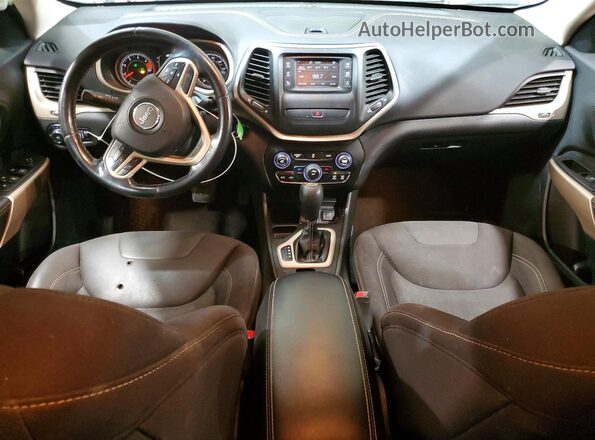 1C4PJLCB7HD232285 2017 JEEP CHEROKEE Silver Dashboard view