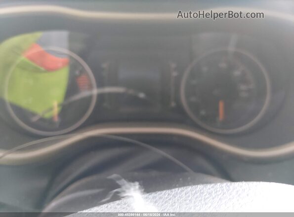 1C4PJLCB7JD557055 2018 JEEP CHEROKEE Белый Вид задних сидений