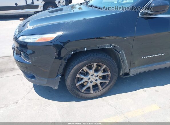 1C4PJLCB7JD561123 2018 JEEP CHEROKEE Black 