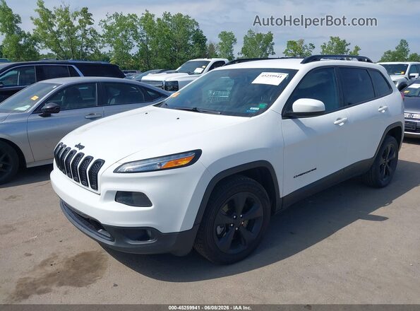 1C4PJLCB7JD577189 2018 JEEP CHEROKEE White Передня ліва чверть