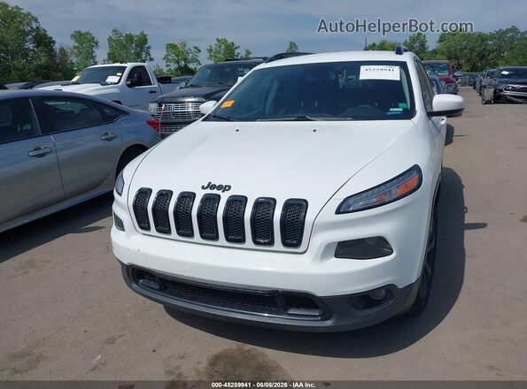 1C4PJLCB7JD577189 2018 JEEP CHEROKEE White Вид щитка приладів