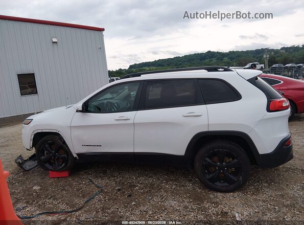 1C4PJLCB8GW207267 2016 JEEP CHEROKEE White 360 interior view