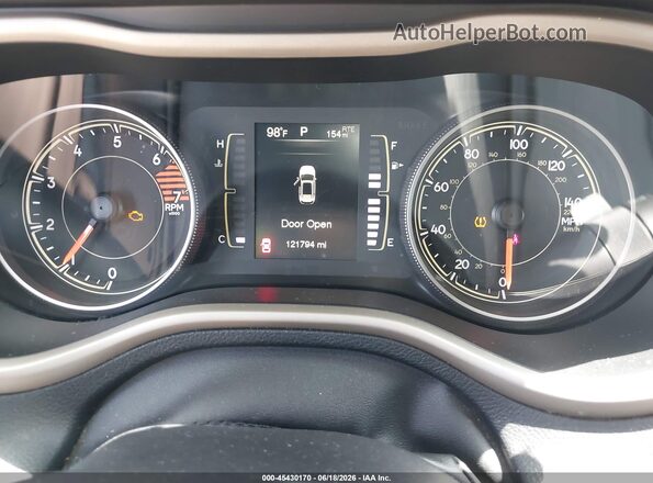 1C4PJLCB8HW640475 2017 JEEP CHEROKEE Серый Вид задних сидений