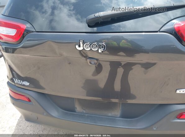 1C4PJLCB8HW640475 2017 JEEP CHEROKEE Серый Вид спереди