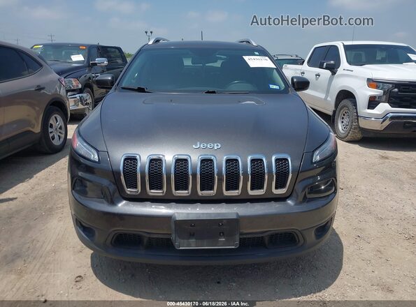 1C4PJLCB8HW640475 2017 JEEP CHEROKEE Серый Вид щитка приборов