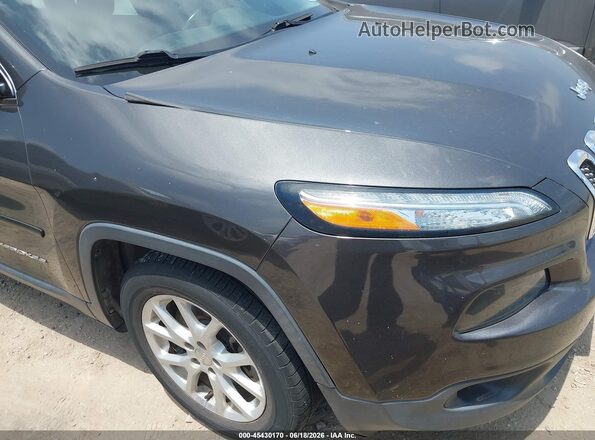 1C4PJLCB8HW640475 2017 JEEP CHEROKEE Серый 