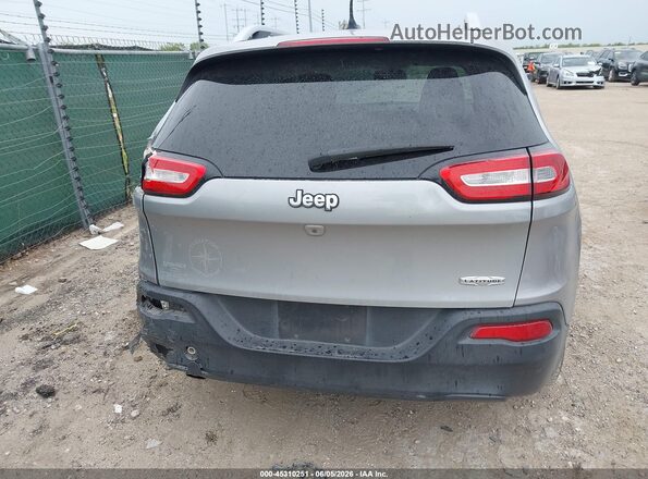 1C4PJLCB8HW641920 2017 JEEP CHEROKEE Silver 