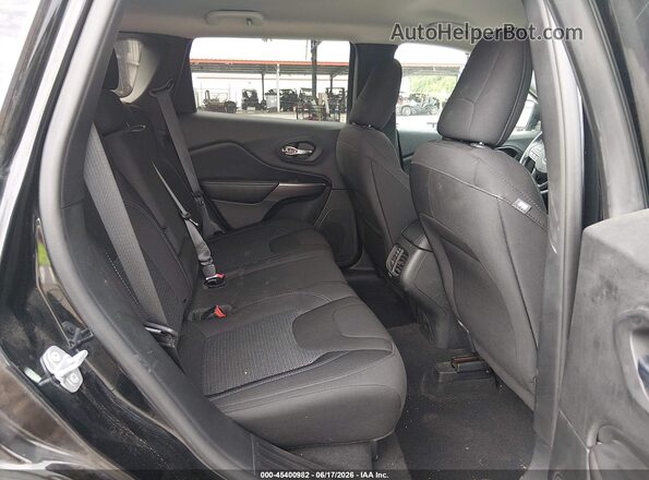 1C4PJLCB8KD450596 2019 JEEP CHEROKEE Black VIN კოდის სტიკერის ხედი
