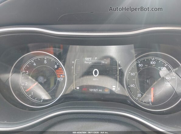 1C4PJLCB8LD556581 2020 JEEP CHEROKEE Light Blue Widok tylnych siedzeń