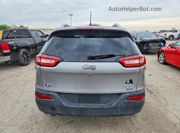 1C4PJLCB9HD221501 2017 JEEP CHEROKEE Silver უკანა ხედი