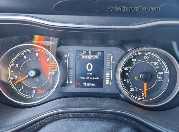 1C4PJLCB9KD313005 2019 JEEP CHEROKEE Black Widok zestawu wskaźników