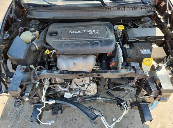 1C4PJLCBXJD557809 2018 JEEP CHEROKEE Black ძრავის განყოფილების ხედი