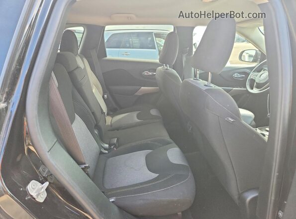 1C4PJLCBXJD605924 2018 JEEP CHEROKEE Black უკანა სავარძლების ხედი