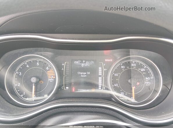 1C4PJLCBXKD263182 2019 JEEP CHEROKEE White უკანა სავარძლების ხედი