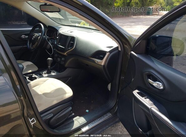 1C4PJLCS6GW351450 2016 JEEP CHEROKEE Зеленый Вид салона спереди