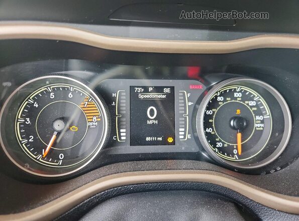 1C4PJLCX7JD621249 2018 JEEP CHEROKEE White Вид щитка приладів