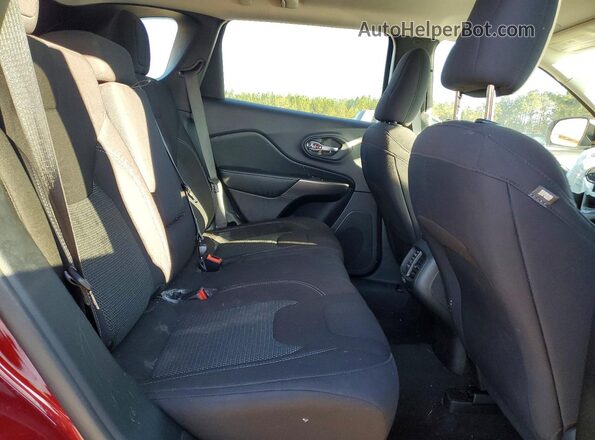 1C4PJLCX8LD507618 2020 JEEP CHEROKEE Maroon Widok wnętrza z tyłu