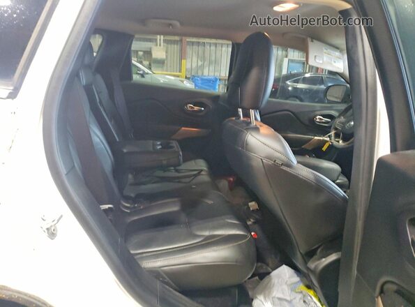 1C4PJLDB1HW603993 2017 JEEP CHEROKEE White Rear seats view