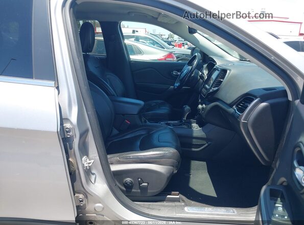 1C4PJLDB2LD505012 2020 JEEP CHEROKEE Silver წინა სალონის ხედი