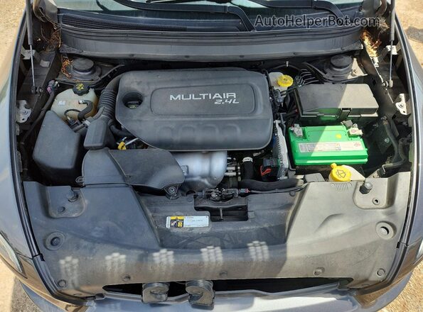 1C4PJLDB4JD574264 2018 JEEP CHEROKEE Gray Vista interior trasera