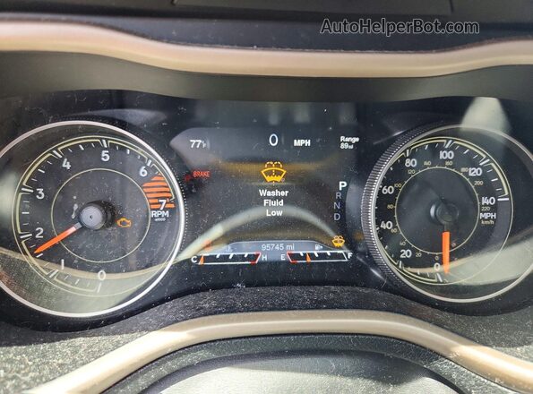 1C4PJLDB4JD574264 2018 JEEP CHEROKEE Gray Vista del cuadro de instrumentos
