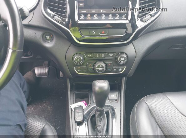 1C4PJLDB4KD196061 2019 JEEP CHEROKEE White წინა პანელის ხედი