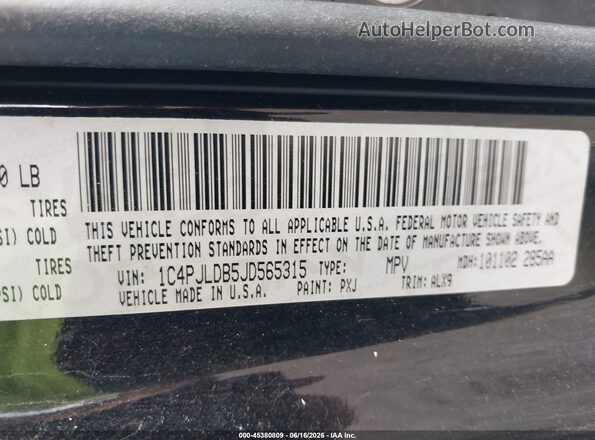 1C4PJLDB5JD565315 2018 JEEP CHEROKEE Black Շարժիչի բաժամունքի տեսք