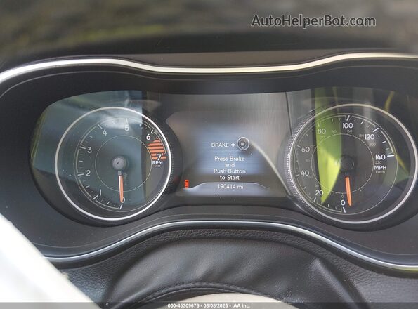 1C4PJLDB8KD296051 2019 JEEP CHEROKEE White უკანა სავარძლების ხედი