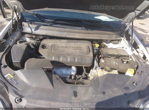 1C4PJLDB8KD296051 2019 JEEP CHEROKEE White უკანა ხედი