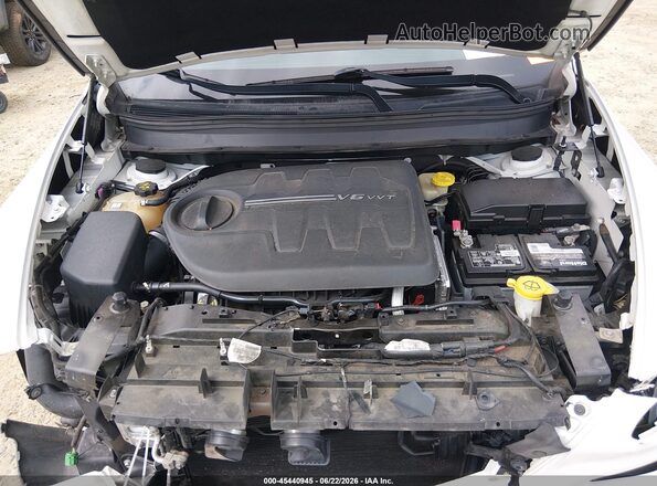 1C4PJLDS8GW307819 2016 JEEP CHEROKEE White უკანა ხედი