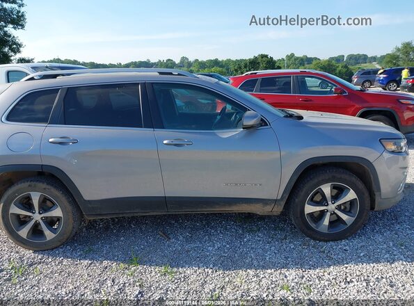 1C4PJLDX6KD171691 2019 JEEP CHEROKEE Silver Vista interior trasera