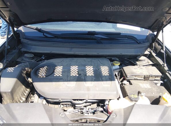 1C4PJLDX6KD243120 2019 JEEP CHEROKEE Black Widok z tyłu