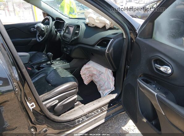 1C4PJLLB1KD130097 2019 JEEP CHEROKEE Черный Вид салона спереди
