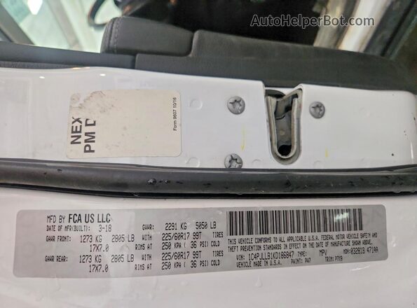 1C4PJLLB1KD186847 2019 JEEP CHEROKEE White Շարժիչի բաժամունքի տեսք