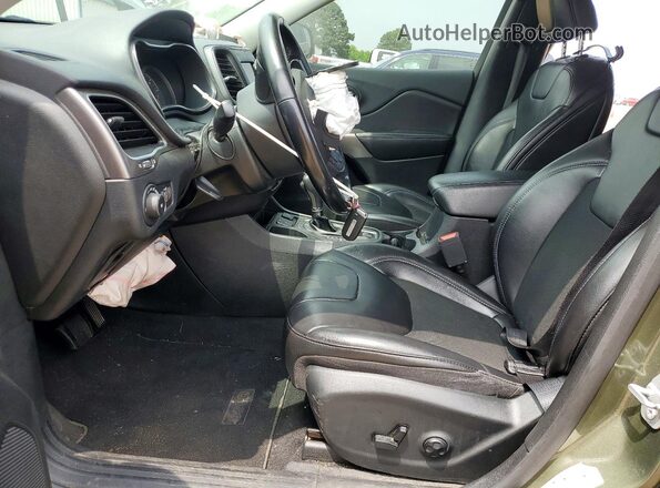 1C4PJLLB2KD454613 2019 JEEP CHEROKEE Green Front interior view