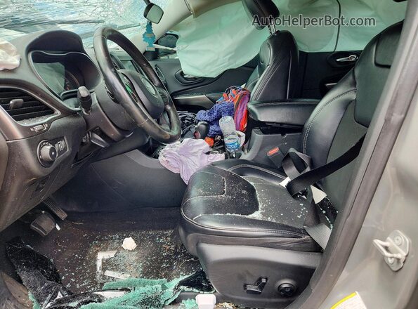 1C4PJLLB3KD357260 2019 JEEP CHEROKEE Gray Front interior view