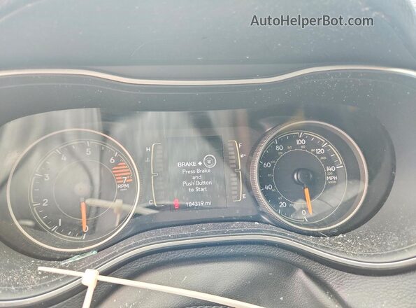 1C4PJLLB3KD357260 2019 JEEP CHEROKEE Gray Instrument cluster view