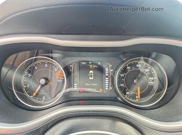 1C4PJLLB4JD621827 2018 JEEP CHEROKEE Gray ხელსაწყოთა პანელის ხედი