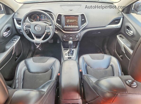 1C4PJLLB4JD621827 2018 JEEP CHEROKEE Gray წინა პანელის ხედი