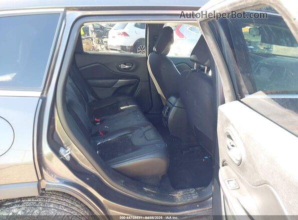 1C4PJLLB5KD434467 2019 JEEP CHEROKEE Gray 