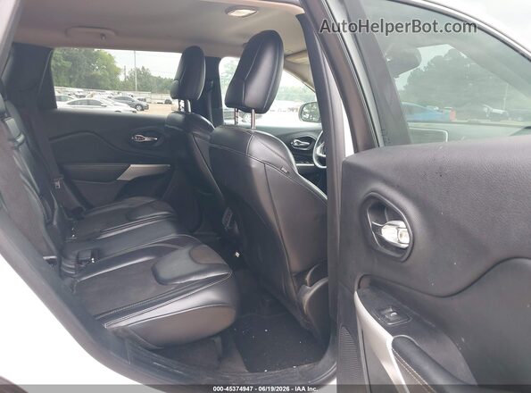 1C4PJLLB6JD538027 2018 JEEP CHEROKEE White Vista de la etiqueta del VIN
