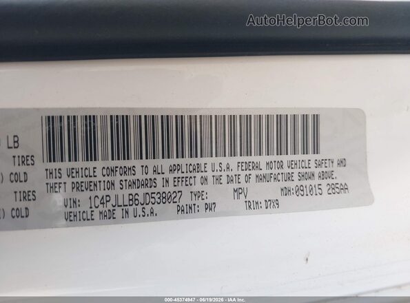 1C4PJLLB6JD538027 2018 JEEP CHEROKEE White Vista del compartimento del motor
