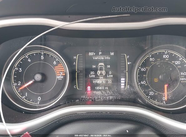 1C4PJLLB6JD538027 2018 JEEP CHEROKEE White Vista de los asientos traseros