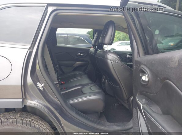1C4PJLLB7LD503581 2020 JEEP CHEROKEE Gray VIN კოდის სტიკერის ხედი