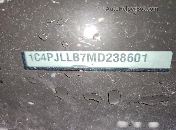 1C4PJLLB7MD238601 2021 JEEP CHEROKEE Purple VIN կոդի պիտակի տեսք