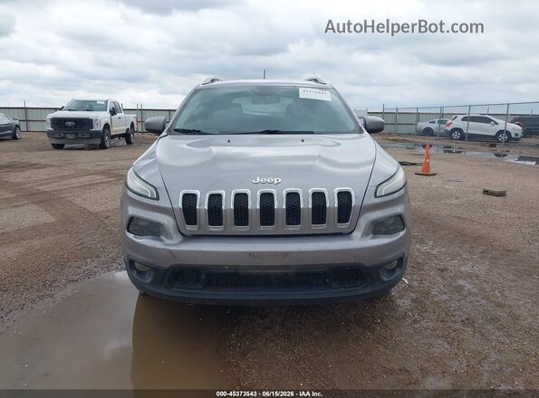 1C4PJLLB8JD573572 2018 JEEP CHEROKEE Gray ხელსაწყოთა პანელის ხედი