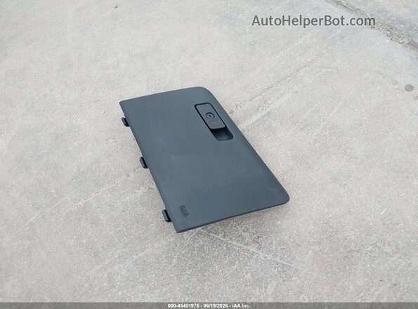 1C4PJLLB8JD590145 2018 JEEP CHEROKEE Черный Вид щитка приборов