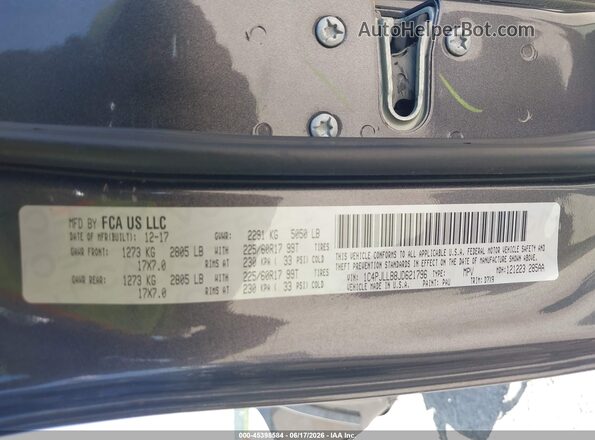 1C4PJLLB8JD621796 2018 JEEP CHEROKEE Gray Շարժիչի բաժամունքի տեսք