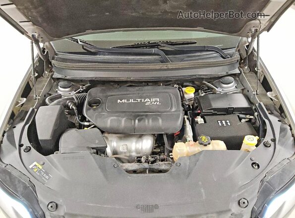 1C4PJLLB8KD184206 2019 JEEP CHEROKEE Silver Вид підкапотного простору